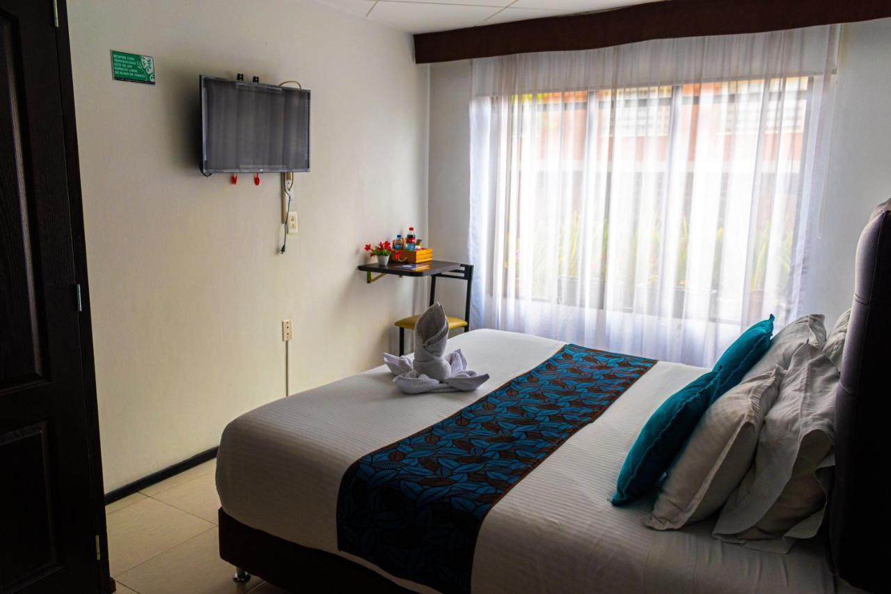 בוגוטה Hotel Central House A 5 Min De La Embajada Americana מראה חיצוני תמונה