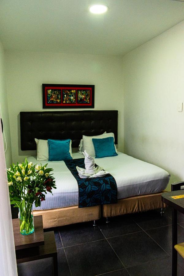 בוגוטה Hotel Central House A 5 Min De La Embajada Americana מראה חיצוני תמונה