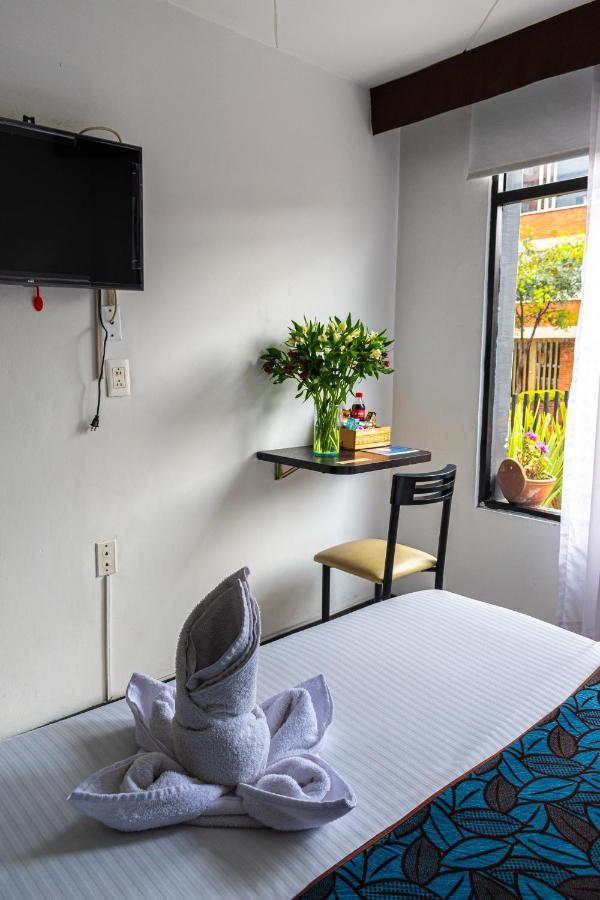 בוגוטה Hotel Central House A 5 Min De La Embajada Americana מראה חיצוני תמונה
