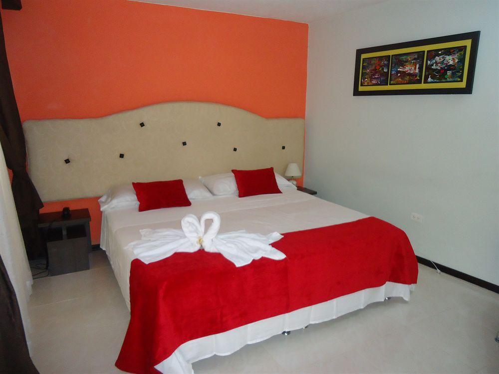 בוגוטה Hotel Central House A 5 Min De La Embajada Americana מראה חיצוני תמונה