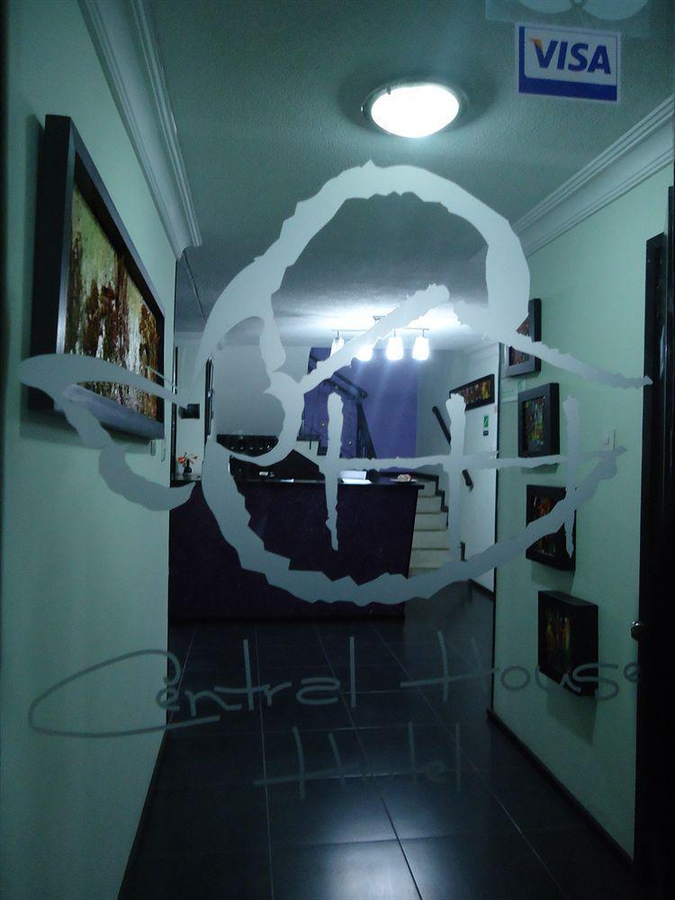 בוגוטה Hotel Central House A 5 Min De La Embajada Americana מראה חיצוני תמונה