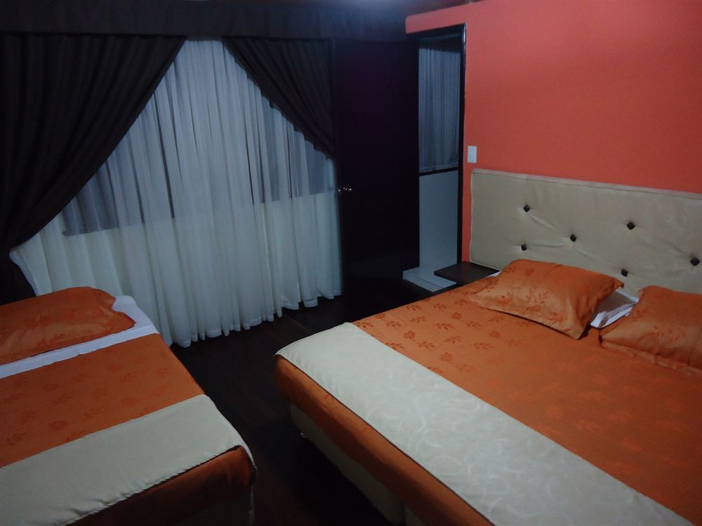 בוגוטה Hotel Central House A 5 Min De La Embajada Americana מראה חיצוני תמונה