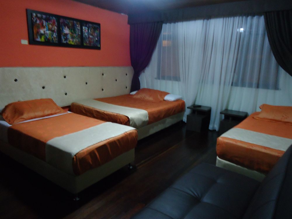 בוגוטה Hotel Central House A 5 Min De La Embajada Americana מראה חיצוני תמונה