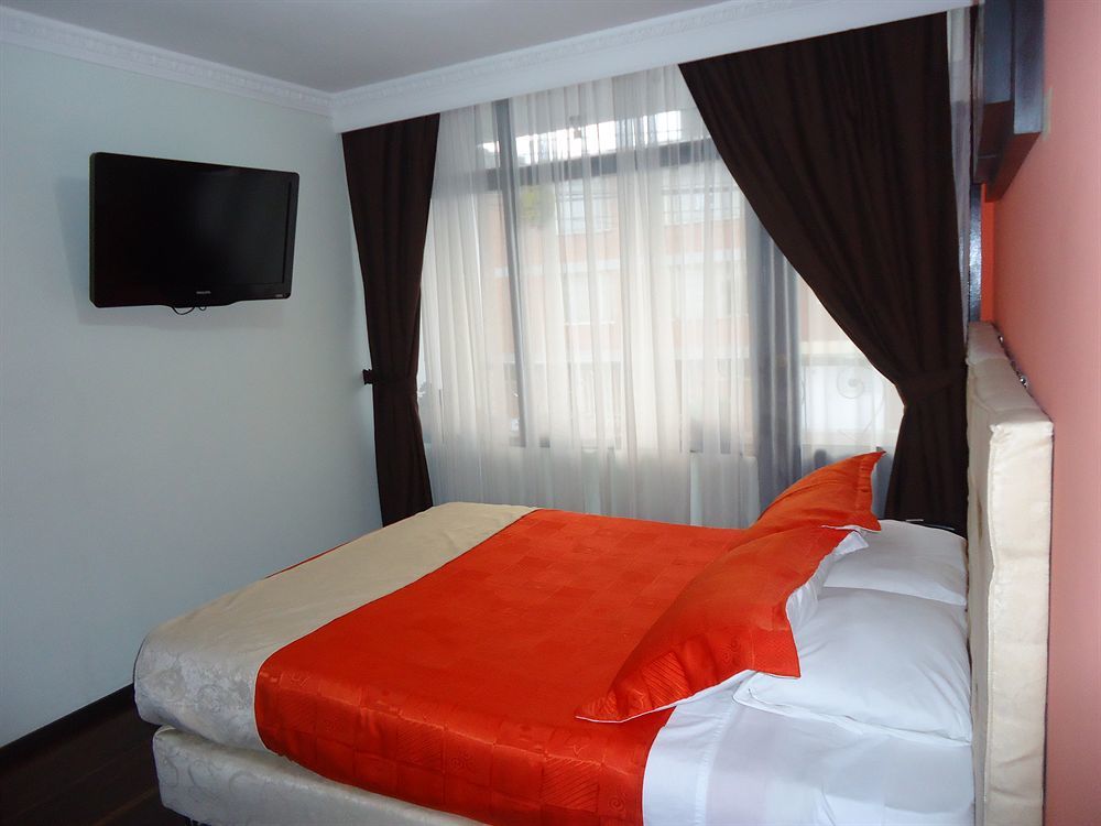 בוגוטה Hotel Central House A 5 Min De La Embajada Americana מראה חיצוני תמונה