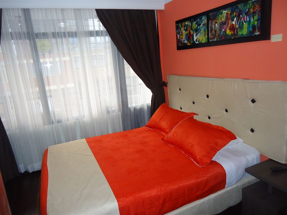 בוגוטה Hotel Central House A 5 Min De La Embajada Americana מראה חיצוני תמונה