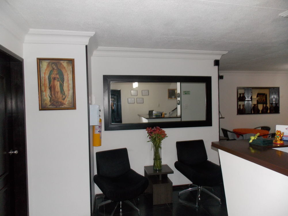 בוגוטה Hotel Central House A 5 Min De La Embajada Americana מראה חיצוני תמונה