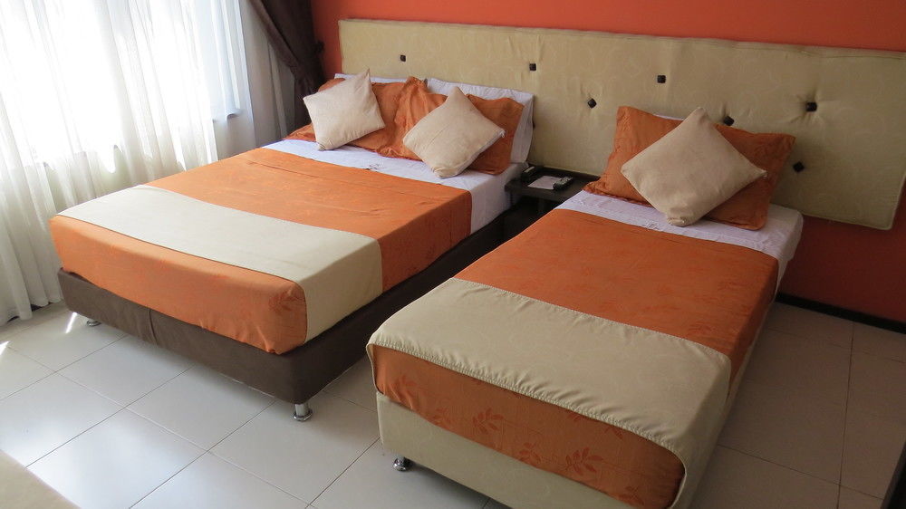 בוגוטה Hotel Central House A 5 Min De La Embajada Americana מראה חיצוני תמונה