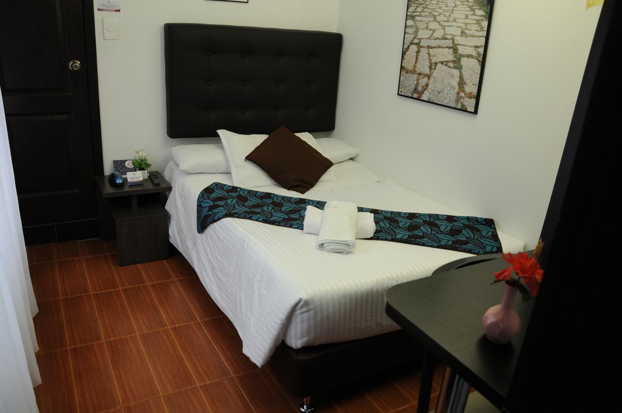 בוגוטה Hotel Central House A 5 Min De La Embajada Americana מראה חיצוני תמונה