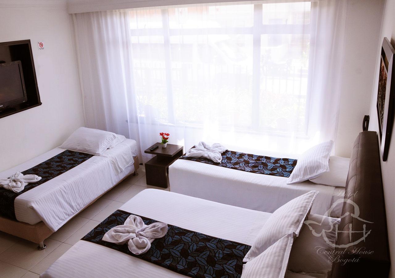 בוגוטה Hotel Central House A 5 Min De La Embajada Americana מראה חיצוני תמונה
