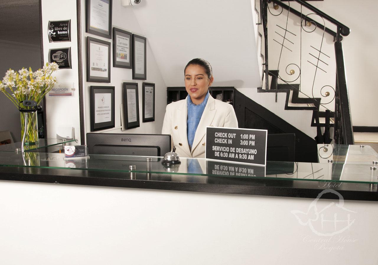 בוגוטה Hotel Central House A 5 Min De La Embajada Americana מראה חיצוני תמונה